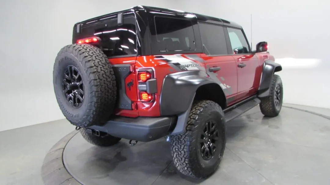 2024 Ford Bronco - 1FMEE0RRXRLA83386 - Image #6
