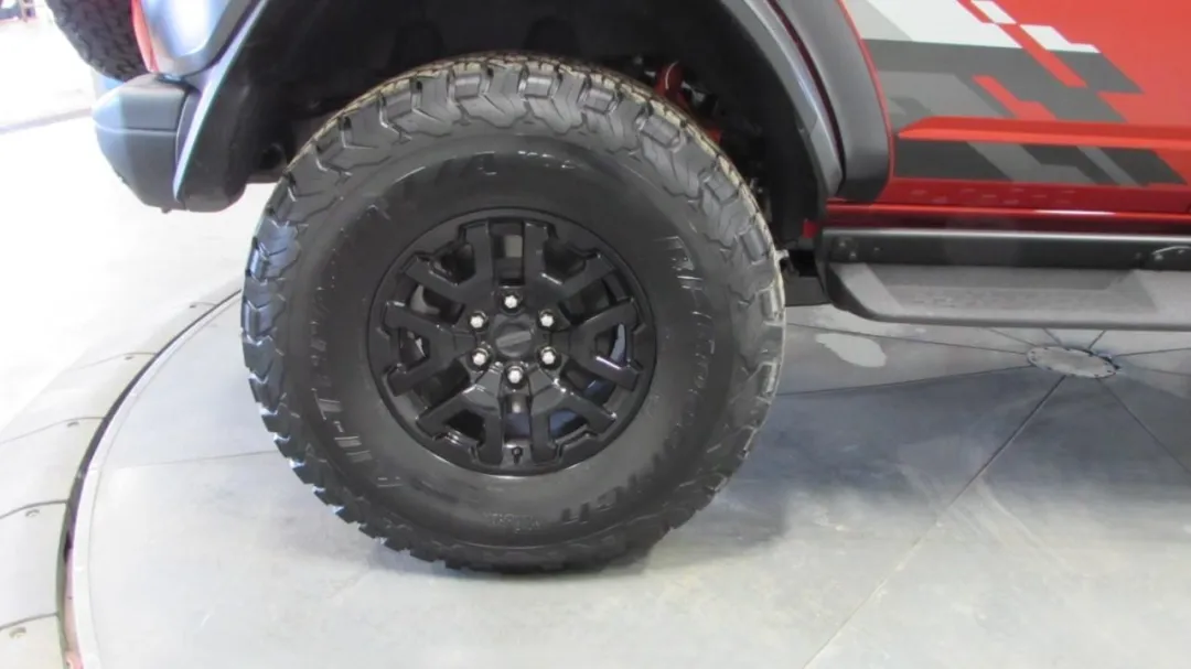 2024 Ford Bronco - 1FMEE0RRXRLA83386 - Image #8