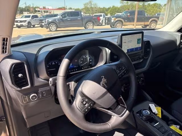 2024 Ford Bronco Sport - 3FMCR9D97RRF35061 - Image #11