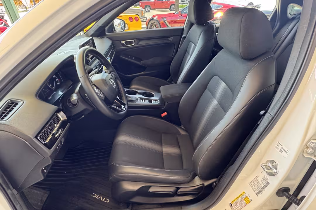 2024 Honda Civic - 19XFL2H80RE018669 - Image #10
