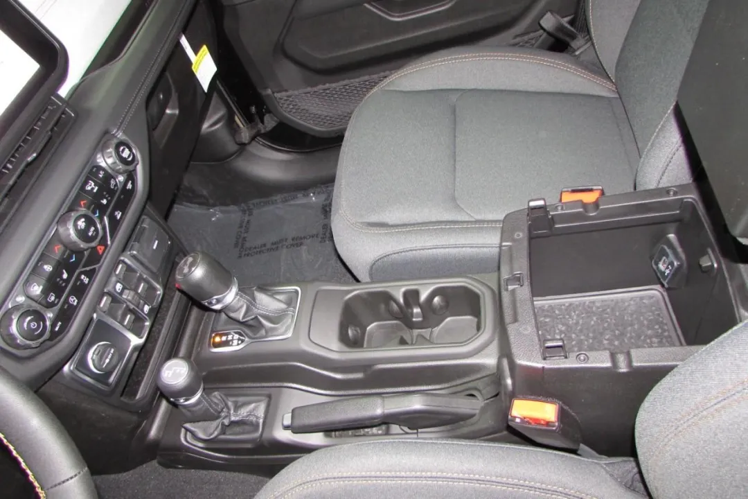 2024 Jeep Wrangler - 1C4PJXEG6RW275036 - Image #22