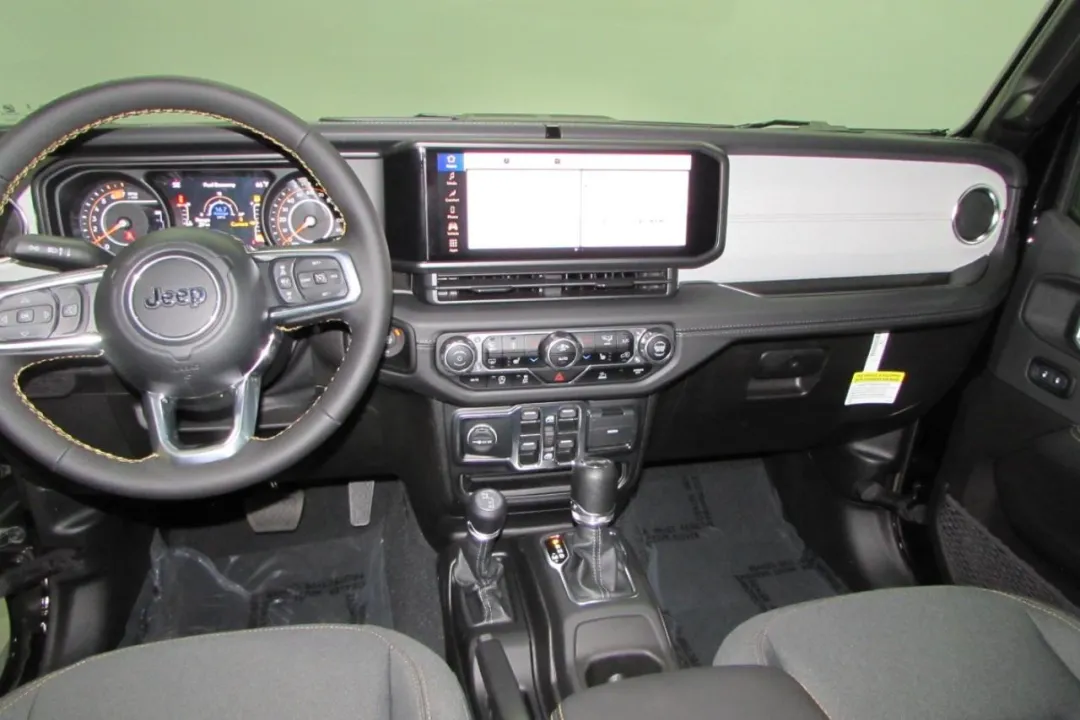 2024 Jeep Wrangler - 1C4PJXEG6RW275036 - Image #23