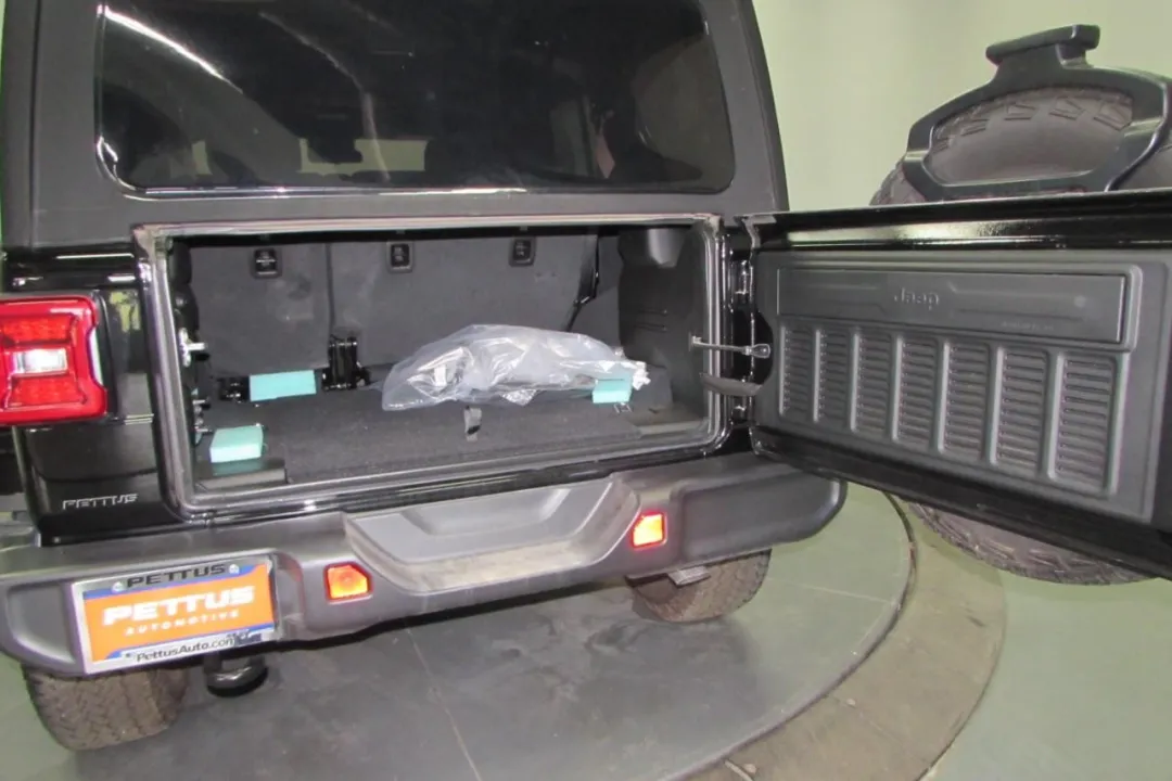 2024 Jeep Wrangler - 1C4PJXEG6RW275036 - Image #27