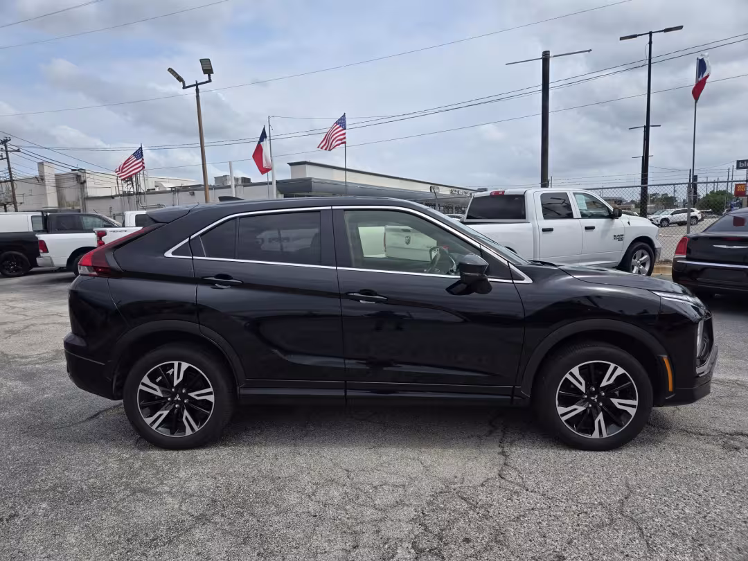 2024 Mitsubishi Eclipse Cross - JA4ATWAA9RZ077782 - Image #6