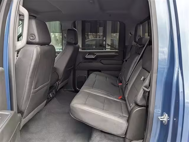 2025 Chevrolet Silverado 2500HD - 1GC4KNEY8SF147349 - Image #11