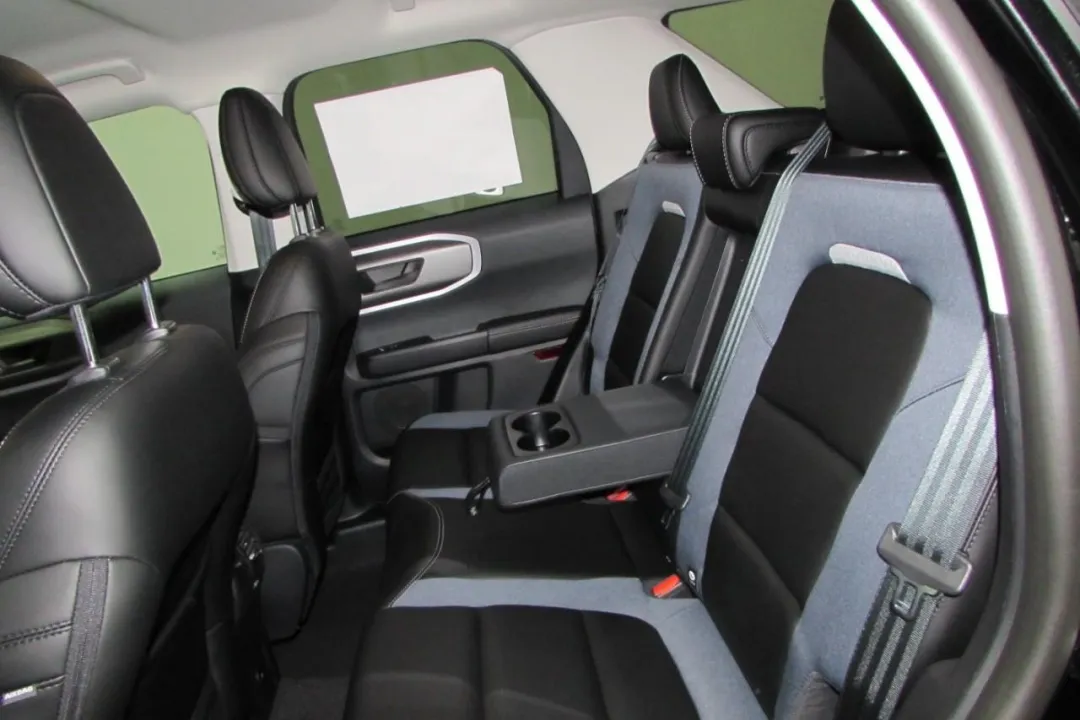 2025 Ford Bronco Sport - 3FMCR9CN3SRE69225 - Image #24