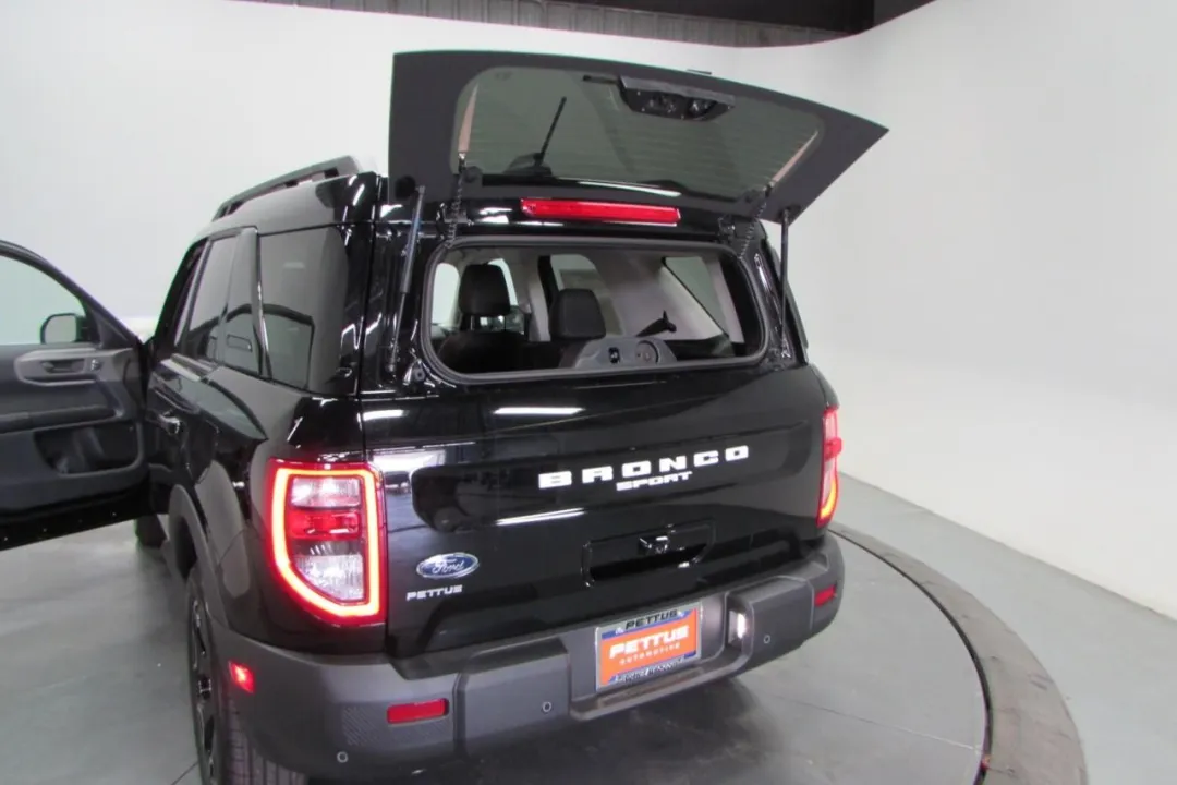 2025 Ford Bronco Sport - 3FMCR9CN3SRE69225 - Image #29