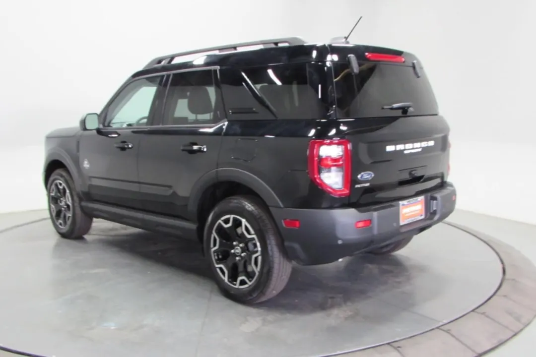 2025 Ford Bronco Sport - 3FMCR9CN3SRE69225 - Image #6