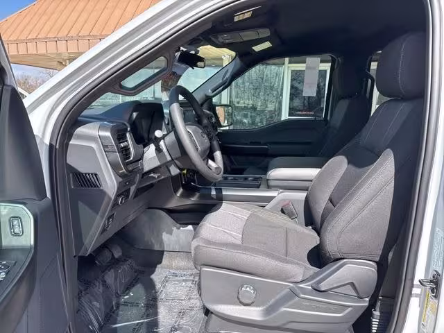 2025 Ford F-150 - 1FTFW2L56SKD32916 - Image #9