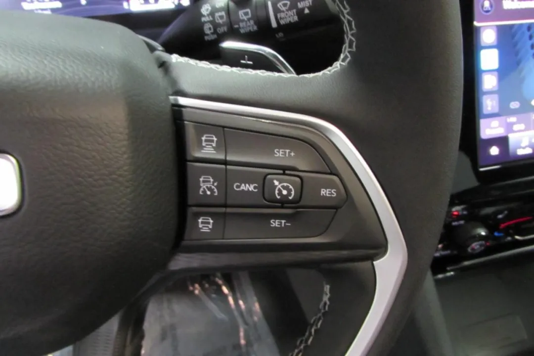 2025 Jeep Grand Cherokee - 1C4RJHAG0SC307765 - Image #16
