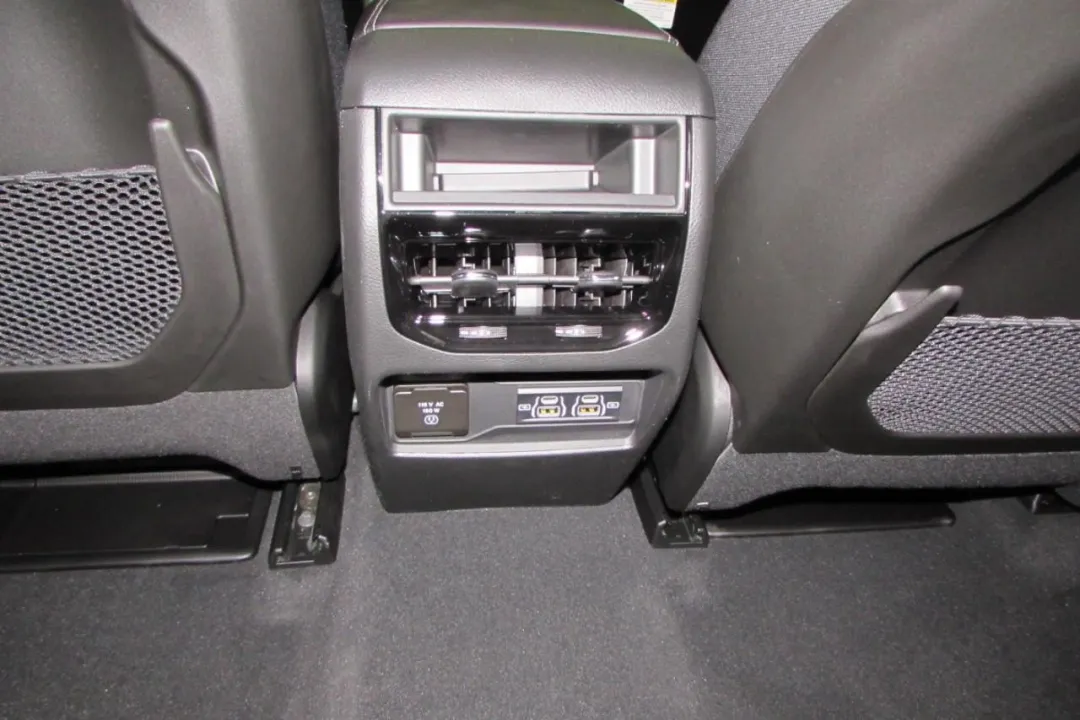 2025 Jeep Grand Cherokee - 1C4RJHAG0SC307765 - Image #23