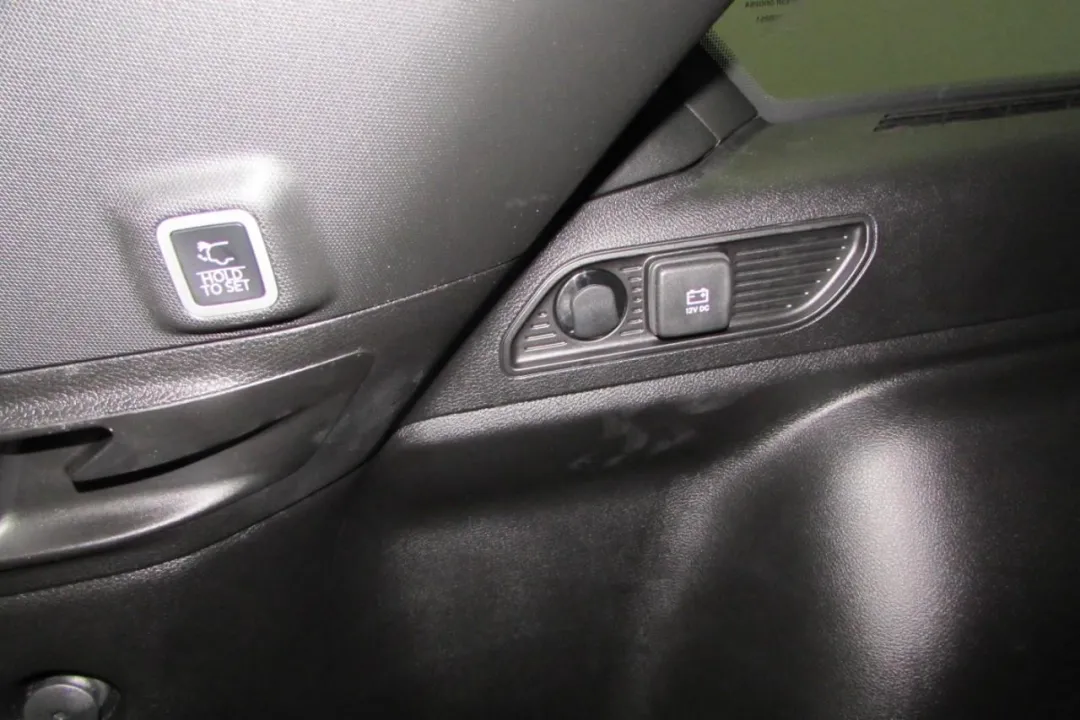 2025 Jeep Grand Cherokee - 1C4RJHAG0SC307765 - Image #26
