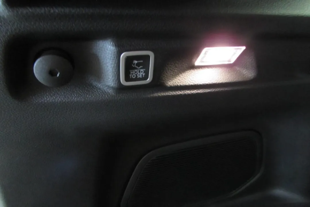 2025 Jeep Grand Cherokee L - 1C4RJKBG3S8657535 - Image #32