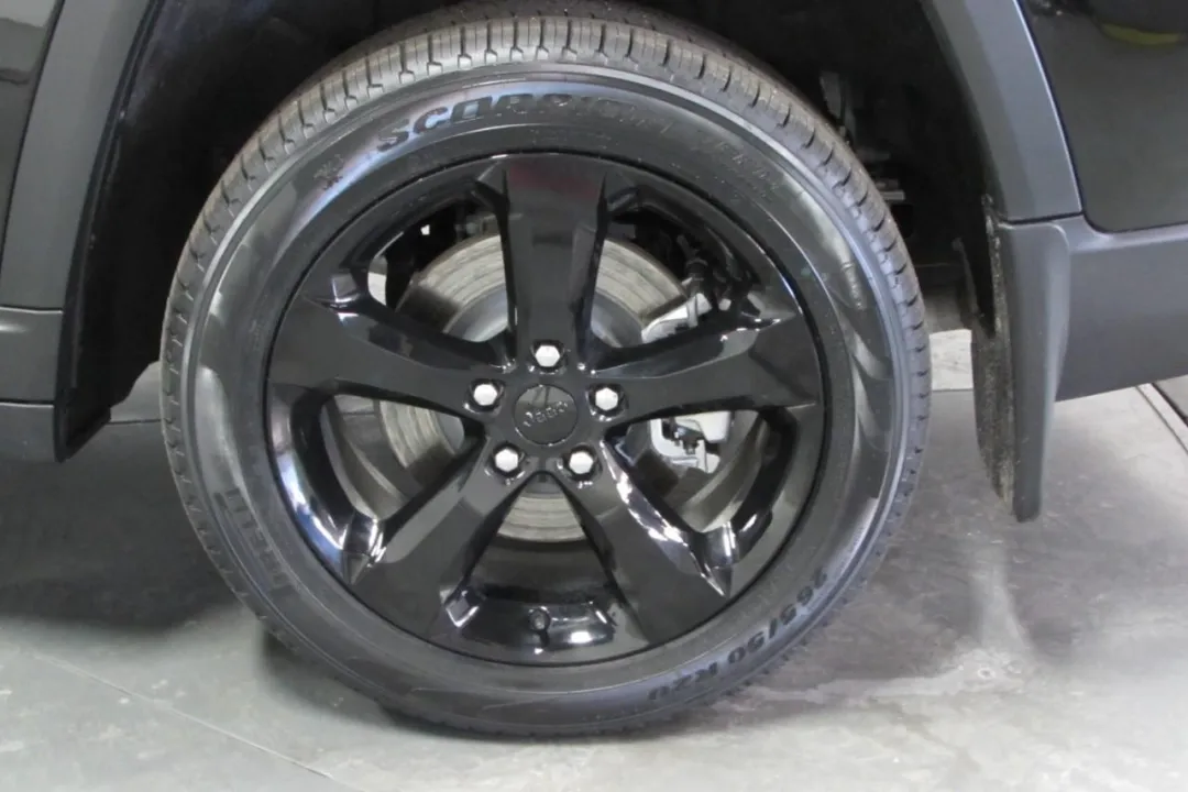 2025 Jeep Grand Cherokee L - 1C4RJKBG3S8657535 - Image #9