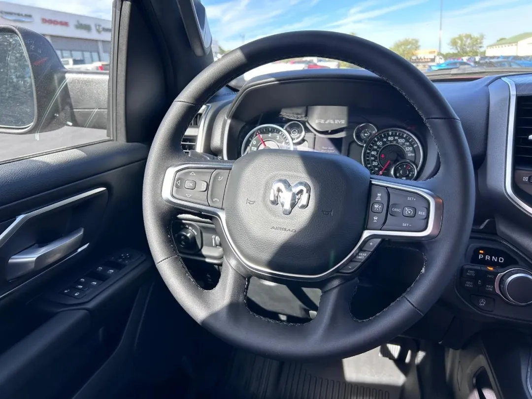 2025 Ram 1500 - 1C6SRFFPXSN610412 - Image #10