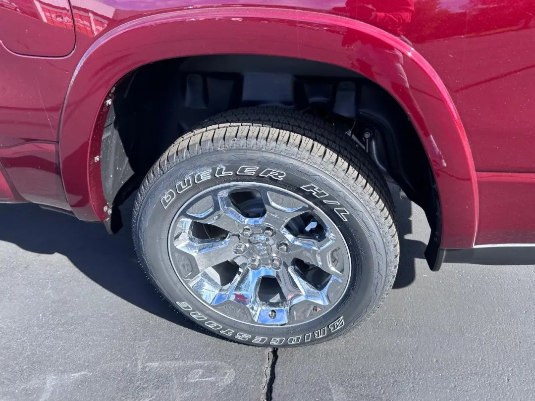 2025 Ram 1500 - 1C6SRFFPXSN610412 - Image #5