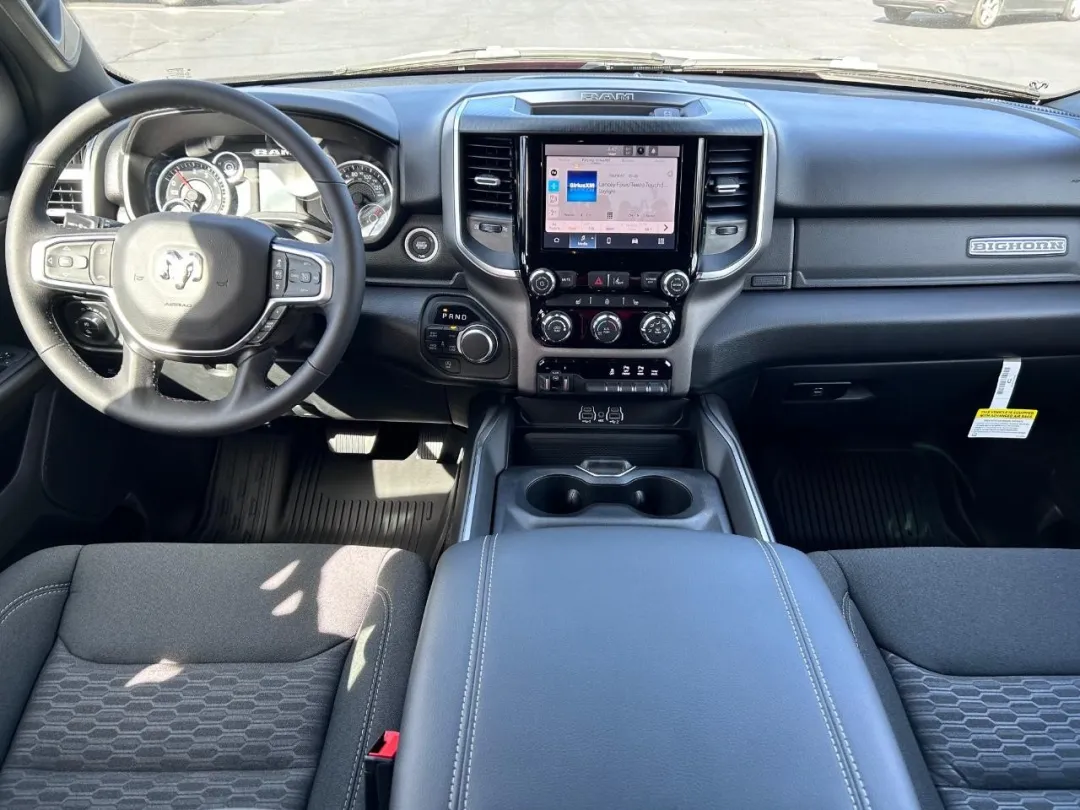 2025 Ram 1500 - 1C6SRFFPXSN610412 - Image #9