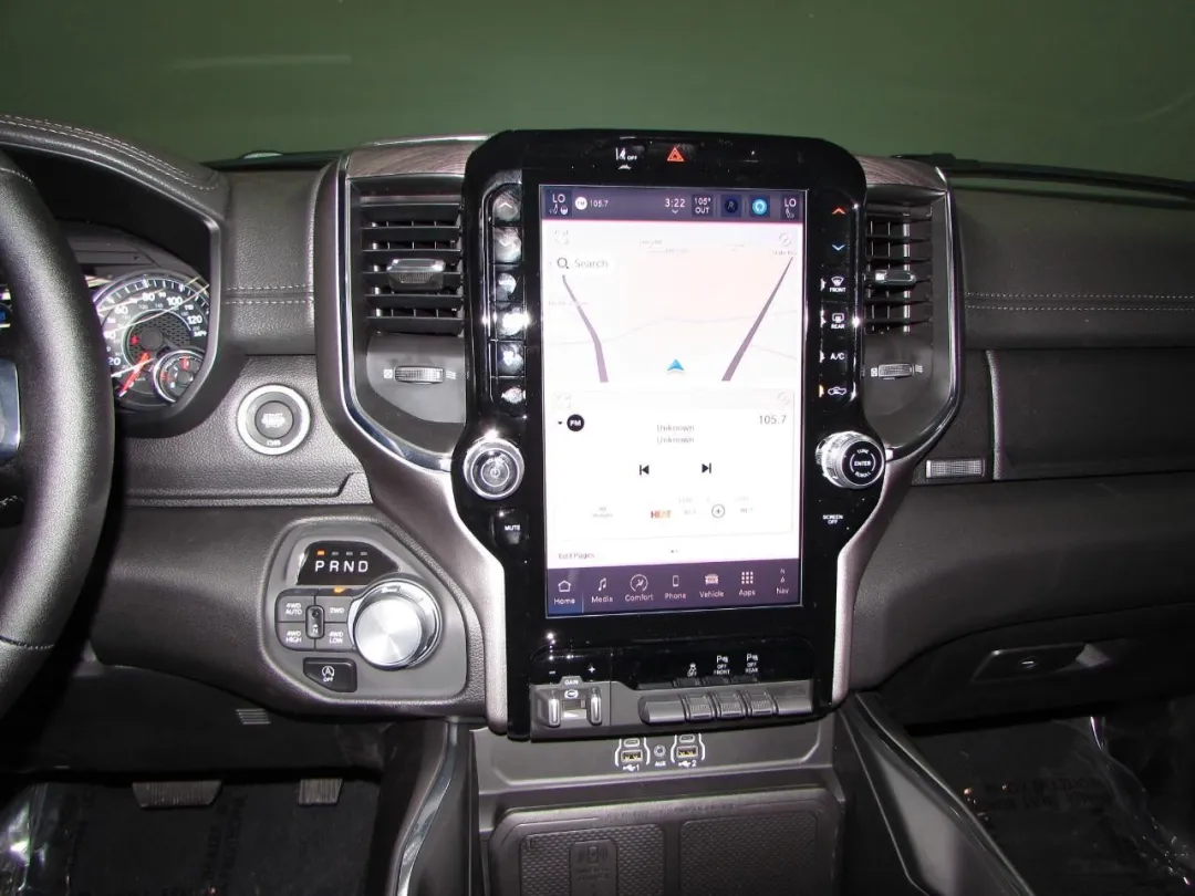 2025 Ram 1500 - 1C6SRFJP1SN582068 - Image #17
