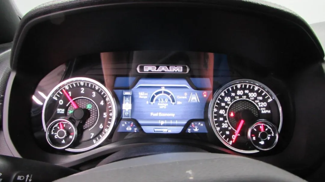 2025 Ram 1500 - 1C6SRFJP1SN582068 - Image #21